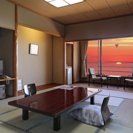 Unohama Onsen Royal Hotel Kobayashi Dzsoecu Kültér fotó